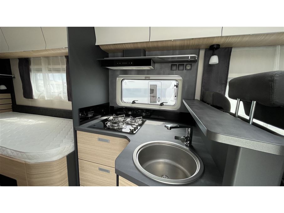 Hobby Optima De Luxe T70 E